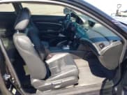 ✅ 2011 Honda Accord EX-L • VIN: 1HGCS1B89BA001212 • Lot: 41917960. Wystawiony na IAAI z przebiegiem 205 854 mil. Bezpłatny archiwum sprzedaży aukcyjnych z USA i szczegółowy raport historii pojazdu na DreamBid. Zdjęcie 5.