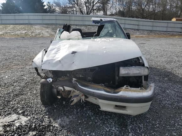 ✅ 2000 Chevrolet S-10 LS Xtreme • VIN: 1GCCS19W5Y8116506 • Лот: 87016074. Опубликован ранее на Copart с пробегом Не указан. Бесплатный доступ к архиву аукционных продаж из США и подробный отчёт об истории автомобиля на DreamBid. Изображение 5.