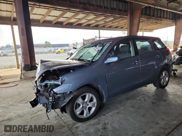 ✅ 2004 Toyota Matrix XR • VIN: 2T1KR32E14C281861 • Лот: 82744295. Опубликован ранее на Copart с пробегом Не указан. Бесплатный доступ к архиву аукционных продаж из США и подробный отчёт об истории автомобиля на DreamBid. Изображение 1.