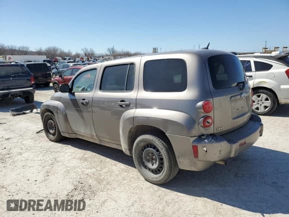 ✅ 2011 Chevrolet HHR LS • VIN: 3GNBAAFW1BS547448 • Lot: 48523105. Listed on Copart with 184,717 mi. Free auction sales archive from the USA and detailed vehicle history report at DreamBid. Image 2.