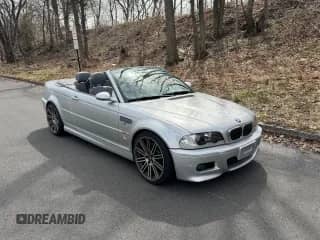 2005 BMW 3 Series M3 z VIN WBSBR93405PK08761, wystawiony jako Copart lot #51938195 z przebiegiem 99 101 mil mil oraz Czysty tytuł • Clean title. Historia ofert i sprzedaży dostępna na DreamBid. Obrazek 1.