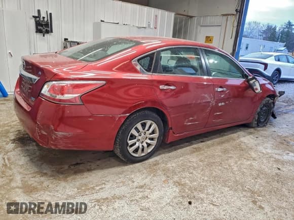 ✅ 2014 Nissan Altima S • VIN: 1N4AL3AP1EN380054 • Lot: 94502035. Wystawiony na Copart z przebiegiem 176 026 mil. Bezpłatny archiwum sprzedaży aukcyjnych z USA i szczegółowy raport historii pojazdu na DreamBid. Zdjęcie 3.