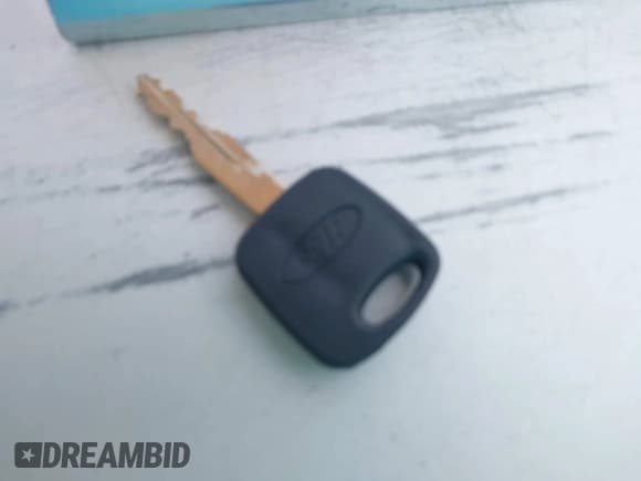 ✅ 2000 Ford Expedition XLT • VIN: 1FMRU1567YLB44407 • Lot: 42627457. Wystawiony na IAAI z przebiegiem Nie podano. Bezpłatny archiwum sprzedaży aukcyjnych z USA i szczegółowy raport historii pojazdu na DreamBid. Zdjęcie 11.