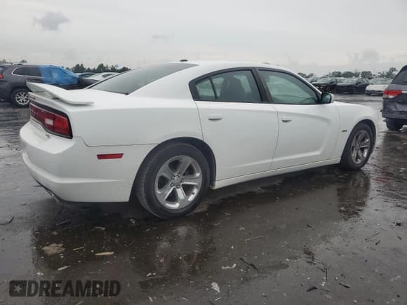 ✅ 2012 Dodge Charger RT • VIN: 2C3CDXCT0CH232392 • Lot: 67793725. Listed on Copart with 122,705 mi. Free auction sales archive from the USA and detailed vehicle history report at DreamBid. Image 3.