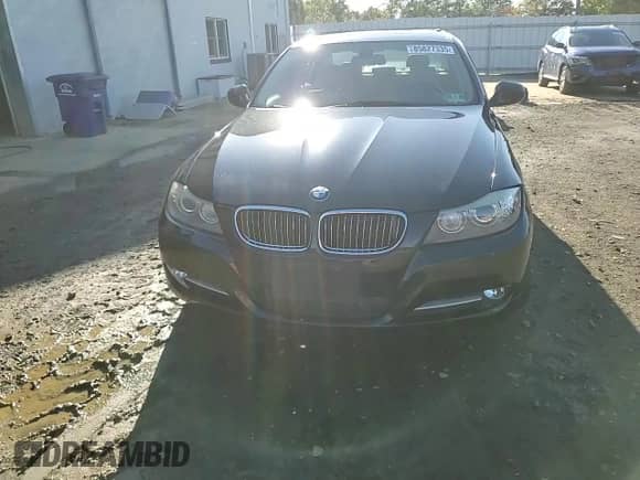2011 BMW 3 Series 335i xDrive с VIN WBAPL5C54BA982586, выставлен на аукционе Copart как лот 85827335 с пробегом 58 864 миль миль и Списание • Salvage title. История ставок и продаж доступна на DreamBid. Изображение 13.