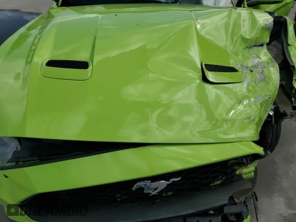 ✅ 2020 Ford Mustang EcoBoost Premium • VIN: 1FATP8UH0L5101415 • Lot: 84993305. Listed on Copart with 82,009 mi. Free auction sales archive from the USA and detailed vehicle history report at DreamBid. Image 11.