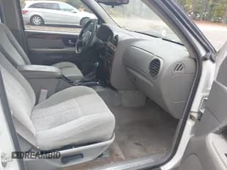 ✅ 2005 Isuzu Ascender S • VIN: 4NUDS13S252701850 • Lot: 43490291. Wystawiony na IAAI z przebiegiem 280 000 mil. Bezpłatny archiwum sprzedaży aukcyjnych z USA i szczegółowy raport historii pojazdu na DreamBid. Zdjęcie 5.