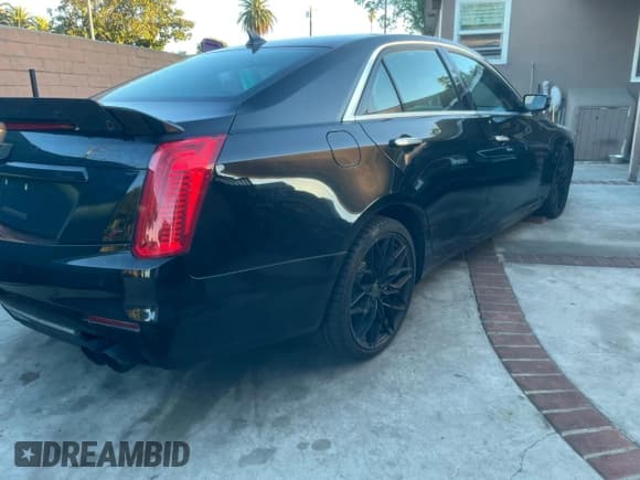 ✅ 2014 Cadillac CTS Vsport Premium RWD • VIN: 1G6AV5S85E0161878 • Лот: 89531125. Опубликован ранее на Copart с пробегом 128 244 миль. Бесплатный доступ к архиву аукционных продаж из США и подробный отчёт об истории автомобиля на DreamBid. Изображение 4.