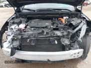 ✅ 2025 Lexus NX 350h Premium • VIN: JTJGKCEZ2S5035305 • Lot: 43083544. Wystawiony na IAAI z przebiegiem 9 577 mil. Bezpłatny archiwum sprzedaży aukcyjnych z USA i szczegółowy raport historii pojazdu na DreamBid. Zdjęcie 10.