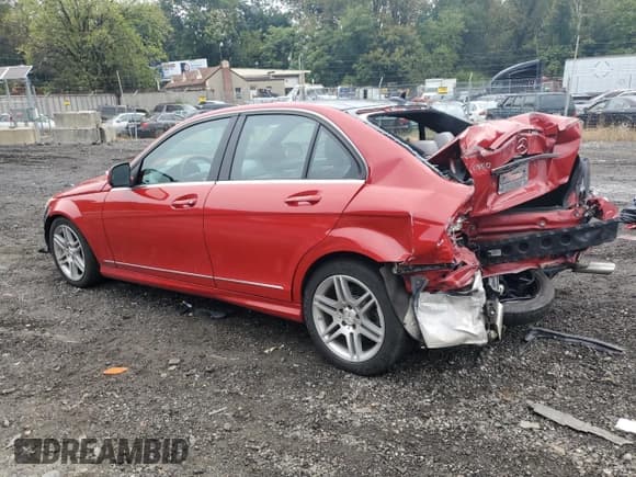 ✅ 2008 Mercedes-Benz C 350 Sport • VIN: WDDGF56X58F137738 • Лот: 84418515. Опубликован ранее на Copart с пробегом 116 706 миль. Бесплатный доступ к архиву аукционных продаж из США и подробный отчёт об истории автомобиля на DreamBid. Изображение 2.