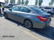✅ 2017 Nissan Altima SR • VIN: 1N4AL3AP3HC285110 • Лот: 42258865. Опубликован ранее на IAAI с пробегом 227 124 миль. Бесплатный доступ к архиву аукционных продаж из США и подробный отчёт об истории автомобиля на DreamBid. Изображение 3.