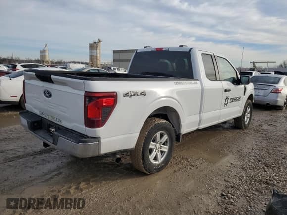 ✅ 2024 Ford F-150 XL • VIN: 1FTFX1L85RKE65131 • Лот: 43573175. Опубликован ранее на Copart с пробегом 4 917 миль. Бесплатный доступ к архиву аукционных продаж из США и подробный отчёт об истории автомобиля на DreamBid. Изображение 3.