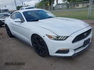 ✅ 2017 Ford Mustang V6 • VIN: 1FA6P8AM8H5306230 • Lot: 42439591. Listed on IAAI with 82,861 mi. Free auction sales archive from the USA and detailed vehicle history report at DreamBid. Image 1.