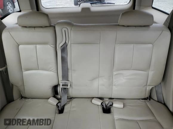 ✅ 2007 Saturn VUE V6 • VIN: 5GZCZ53487S802727 • Lot: 58194815. Wystawiony na Copart z przebiegiem 157 997 mil. Bezpłatny archiwum sprzedaży aukcyjnych z USA i szczegółowy raport historii pojazdu na DreamBid. Zdjęcie 10.