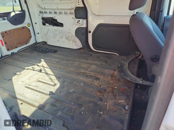 ✅ 2013 Ford Transit Connect XLT • VIN: NM0LS7DN7DT149769 • Lot: 84626875. Listed on Copart with 233,654 mi. Free auction sales archive from the USA and detailed vehicle history report at DreamBid. Image 11.