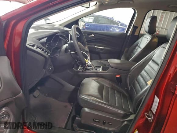 ✅ 2019 Ford Escape Titanium • VIN: 1FMCU9J93KUB85106 • Lot: 94671995. Listed on Copart with 22,727 mi. Free auction sales archive from the USA and detailed vehicle history report at DreamBid. Image 7.