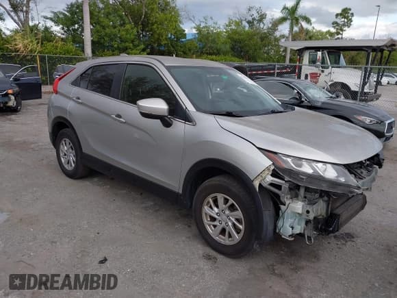 ✅ 2019 Mitsubishi Eclipse Cross ES • VIN: JA4AT3AA0KZ032671 • Lot: 43789625. Wystawiony na IAAI z przebiegiem 112 146 mil. Bezpłatny archiwum sprzedaży aukcyjnych z USA i szczegółowy raport historii pojazdu na DreamBid. Zdjęcie 1.