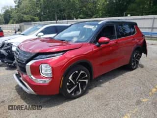 2024 Mitsubishi Outlander SEL with VIN JA4J3WA80RZ074721, listed as a Copart auction lot 61959335 with 9,688 mi miles and Salvage title. Bid and sale history available at DreamBid. Image 1.