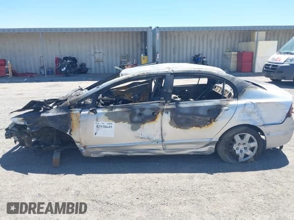 ✅ 2010 Honda Civic LX • VIN: 19XFA1F55AE009012 • Lot: 42938649. Listed on IAAI with Not provided. Free auction sales archive from the USA and detailed vehicle history report at DreamBid. Image 13.