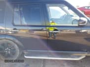 ✅ 2016 Land Rover LR4 HSE • VIN: SALAG2V60GA791975 • Лот: 40804221. Опубликован ранее на IAAI с пробегом 80 967 миль. Бесплатный доступ к архиву аукционных продаж из США и подробный отчёт об истории автомобиля на DreamBid. Изображение 13.