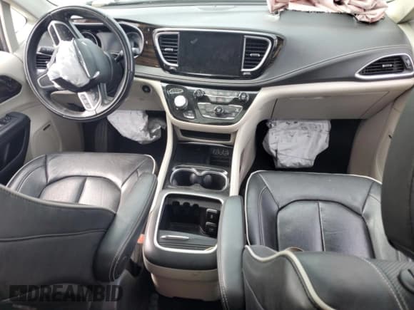 ✅ 2022 Chrysler Pacifica Limited • VIN: 2C4RC1GG7NR124058 • Лот: 67666245. Опубликован ранее на Copart с пробегом Не указан. Бесплатный доступ к архиву аукционных продаж из США и подробный отчёт об истории автомобиля на DreamBid. Изображение 8.