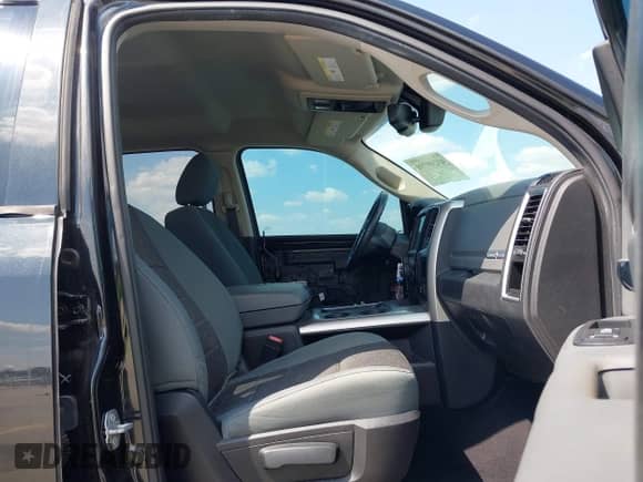 2016 Ram 1500 Big Horn with VIN 1C6RR6LT1GS269653, listed as a IAAI auction lot 43209798 with 88,757 mi miles and . Bid and sale history available at DreamBid. Image 5.