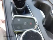 ✅ 2024 Cadillac XT4 FWD Luxury • VIN: 1GYAZAR4XRF129972 • Lot: 40018821. Wystawiony na IAAI z przebiegiem 14 mil. Bezpłatny archiwum sprzedaży aukcyjnych z USA i szczegółowy raport historii pojazdu na DreamBid. Zdjęcie 11.