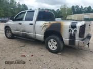 ✅ 2005 Dodge 1500 SLT • VIN: 1D7HA18N95S107037 • Лот: 64555804. Опубликован ранее на Copart с пробегом Не указан. Бесплатный доступ к архиву аукционных продаж из США и подробный отчёт об истории автомобиля на DreamBid. Изображение 2.