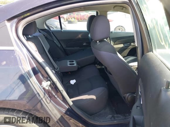 ✅ 2014 Chevrolet Cruze 1LT • VIN: 1G1PC5SB4E7434592 • Lot: 42873530. Listed on IAAI with Not provided. Free auction sales archive from the USA and detailed vehicle history report at DreamBid. Image 8.