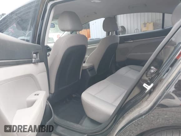 ✅ 2017 Hyundai Elantra SE • VIN: 5NPD74LF2HH102192 • Lot: 43378248. Listed on IAAI with 150,178 mi. Free auction sales archive from the USA and detailed vehicle history report at DreamBid. Image 8.