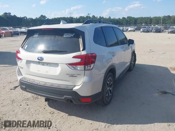 ✅ 2019 Subaru Forester Premium • VIN: JF2SKAEC8KH409297 • Лот: 43301452. Опубликован ранее на IAAI с пробегом 173 345 миль. Бесплатный доступ к архиву аукционных продаж из США и подробный отчёт об истории автомобиля на DreamBid. Изображение 4.