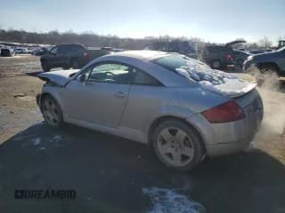 ✅ 2001 Audi TT • VIN: TRUWT28N511019111 • Lot: 86346424. Wystawiony na Copart z przebiegiem 213 515 mil. Bezpłatny archiwum sprzedaży aukcyjnych z USA i szczegółowy raport historii pojazdu na DreamBid. Zdjęcie 2.