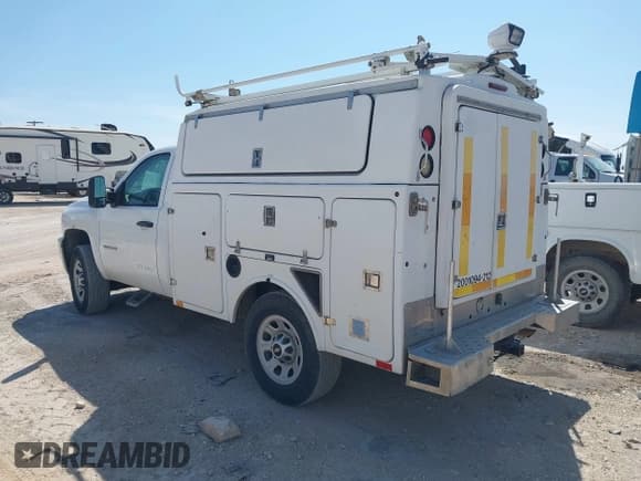 ✅ 2012 Chevrolet Silverado 2500HD Work Truck • VIN: 1GB0CVCG6CF190406 • Lot: 43387017. Listed on IAAI with 162,748 mi. Free auction sales archive from the USA and detailed vehicle history report at DreamBid. Image 3.