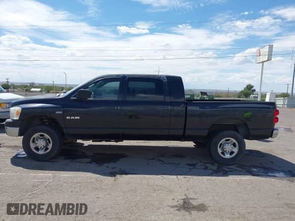 2008 Dodge 1500 SLT with VIN 3D7KS19D78G104786, listed as a IAAI auction lot 43001862 with 193,739 mi miles and . Bid and sale history available at DreamBid. Image 14.