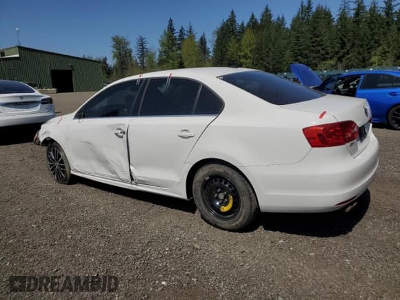 ✅ 2012 Volkswagen Jetta SEL • VIN: 3VWLP7AJ7CM387928 • Lot: 54394945. Wystawiony na Copart z przebiegiem Nie podano. Bezpłatny archiwum sprzedaży aukcyjnych z USA i szczegółowy raport historii pojazdu na DreamBid. Zdjęcie 2.