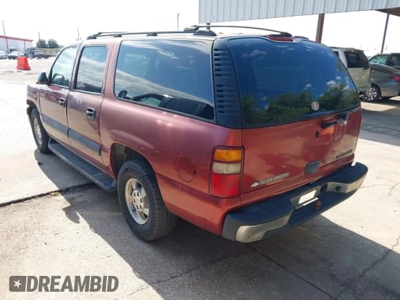 ✅ 2003 Chevrolet Suburban LT • VIN: 1GNEC16Z43J167217 • Лот: 40772060. Опубликован ранее на IAAI с пробегом 295 450 миль. Бесплатный доступ к архиву аукционных продаж из США и подробный отчёт об истории автомобиля на DreamBid. Изображение 3.
