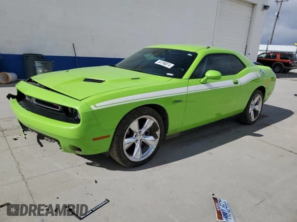 ✅ 2015 Dodge Challenger R/T Plus • VIN: 2C3CDZBT9FH764712 • Lot: 44798874. Wystawiony na Copart z przebiegiem 52 115 mil. Bezpłatny archiwum sprzedaży aukcyjnych z USA i szczegółowy raport historii pojazdu na DreamBid. Zdjęcie 1.