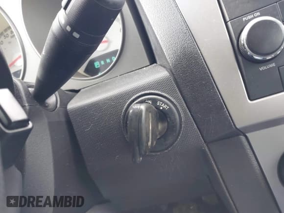 ✅ 2009 Dodge Avenger SE • VIN: 1B3LC46B69N554309 • Lot: 41742163. Wystawiony na IAAI z przebiegiem 197 703 mil. Bezpłatny archiwum sprzedaży aukcyjnych z USA i szczegółowy raport historii pojazdu na DreamBid. Zdjęcie 11.