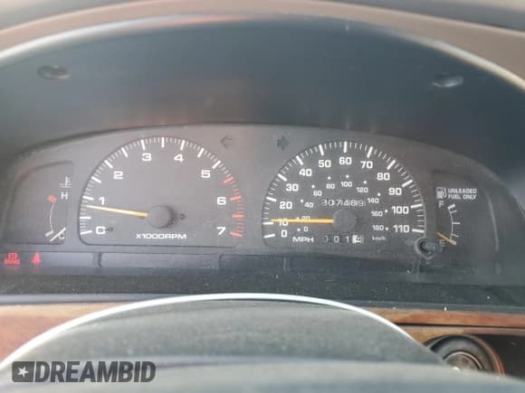 ✅ 1997 Toyota 4Runner • VIN: JT3GM84R3V0010205 • Lot: 84563955. Listed on Copart with 207,489 mi. Free auction sales archive from the USA and detailed vehicle history report at DreamBid. Image 9.