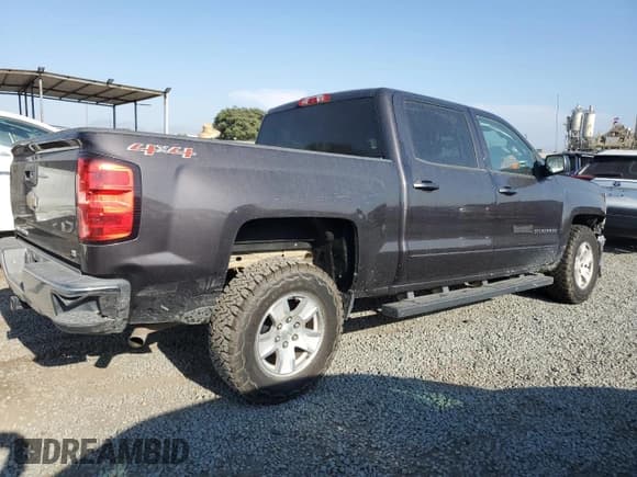 ✅ 2015 Chevrolet Silverado 1500 LT • VIN: 3GCUKREC3FG236407 • Lot: 68260635. Listed on Copart with 41,403 mi. Free auction sales archive from the USA and detailed vehicle history report at DreamBid. Image 3.