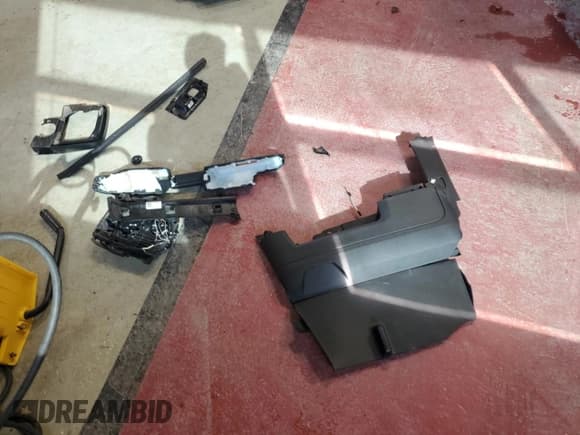 ✅ 2025 Ram 2500 Big Horn • VIN: 3C6UR5DJ2SG540219 • Lot: 86428435. Listed on Copart with 1,370 mi. Free auction sales archive from the USA and detailed vehicle history report at DreamBid. Image 13.