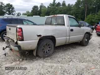 2005 Chevrolet Silverado 1500 Work Truck z VIN 1GCEC14X55Z142602, wystawiony jako Copart lot #65685494 z przebiegiem 103 299 mil mil oraz Czysty tytuł • Clean title. Historia ofert i sprzedaży dostępna na DreamBid. Obrazek 3.