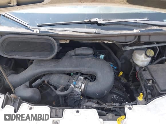 ✅ 2016 Ford Transit Cargo • VIN: 1FTYR3XM1GKA12031 • Lot: 42857186. Wystawiony na IAAI z przebiegiem 247 775 mil. Bezpłatny archiwum sprzedaży aukcyjnych z USA i szczegółowy raport historii pojazdu na DreamBid. Zdjęcie 10.