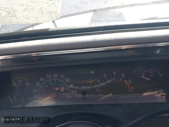 ✅ 1996 Buick Park Avenue • VIN: 1G4CW52K8TH604792 • Lot: 42685100. Wystawiony na IAAI z przebiegiem 117 329 mil. Bezpłatny archiwum sprzedaży aukcyjnych z USA i szczegółowy raport historii pojazdu na DreamBid. Zdjęcie 7.