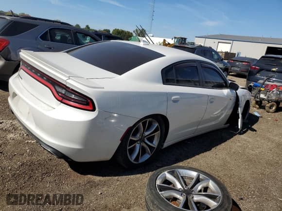 ✅ 2016 Dodge Charger R/T • VIN: 2C3CDXCT0GH127258 • Лот: 83959435. Опубликован ранее на Copart с пробегом 138 377 миль. Бесплатный доступ к архиву аукционных продаж из США и подробный отчёт об истории автомобиля на DreamBid. Изображение 3.