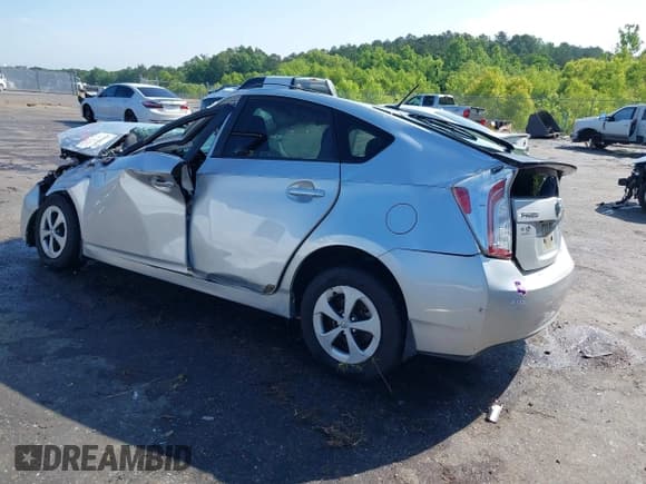 ✅ 2013 Toyota Prius One • VIN: JTDKN3DU4D5567300 • Lot: 42196474. Listed on IAAI with Not provided. Free auction sales archive from the USA and detailed vehicle history report at DreamBid. Image 3.
