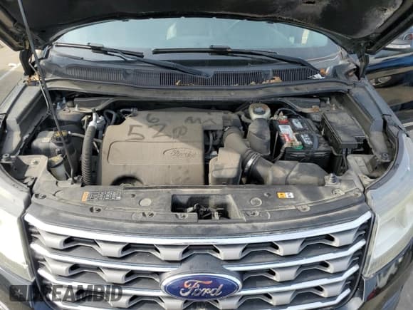 ✅ 2016 Ford Explorer XLT • VIN: 1FM5K8D85GGD19292 • Lot: 81147665. Wystawiony na Copart z przebiegiem 156 467 mil. Bezpłatny archiwum sprzedaży aukcyjnych z USA i szczegółowy raport historii pojazdu na DreamBid. Zdjęcie 12.