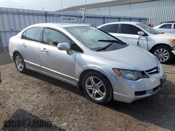 ✅ 2007 Acura CSX Premium • VIN: 2HHFD56747H201791 • Lot: 70371015. Wystawiony na Copart z przebiegiem 372 437 mil. Bezpłatny archiwum sprzedaży aukcyjnych z USA i szczegółowy raport historii pojazdu na DreamBid. Zdjęcie 4.