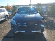 ✅ 2017 Mercedes-Benz GLE 350 • VIN: 4JGDA5HB2HA965946 • Lot: 43610428. Wystawiony na IAAI z przebiegiem 95 991 mil. Bezpłatny archiwum sprzedaży aukcyjnych z USA i szczegółowy raport historii pojazdu na DreamBid. Zdjęcie 12.