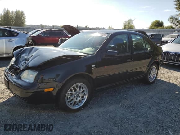 ✅ 2003 Volkswagen Jetta Wolfsburg Edition • VIN: 3VWPE69MX3M192812 • Лот: 69830925. Опубликован ранее на Copart с пробегом 123 497 миль. Бесплатный доступ к архиву аукционных продаж из США и подробный отчёт об истории автомобиля на DreamBid. Изображение 1.